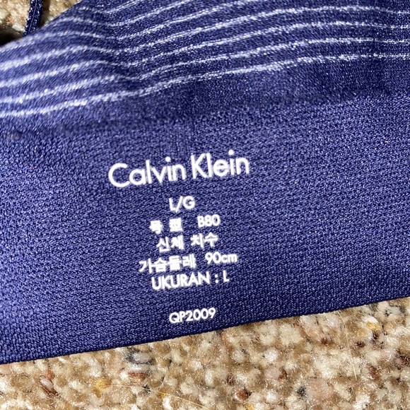 calvin klein bra - Picture 3 of 3